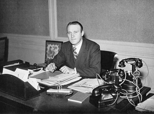 Renouveler la doctrine politique par le retour aux aïeux