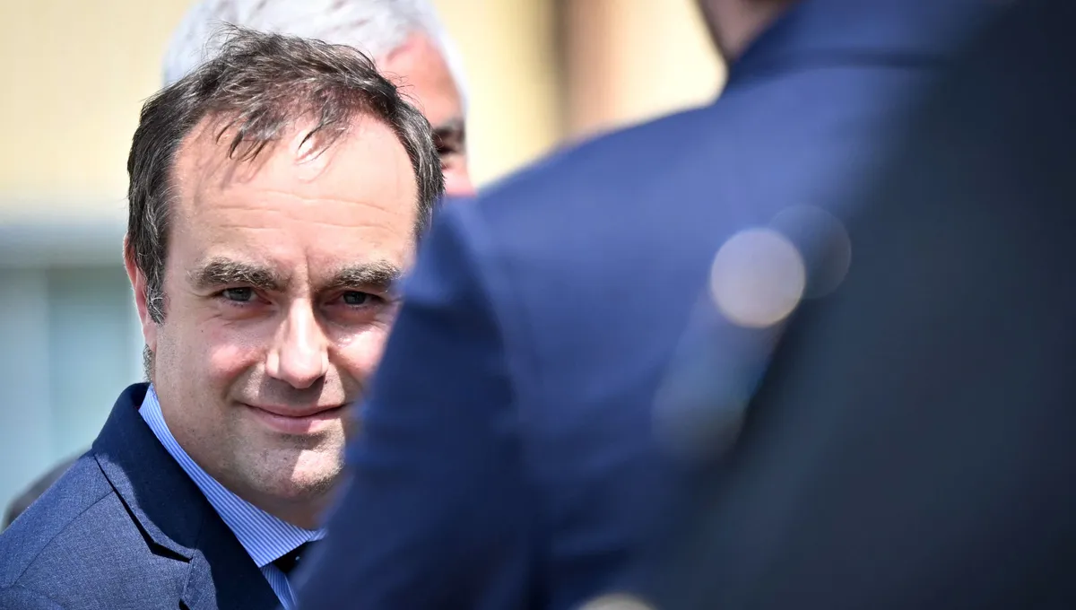 Face à l’hystérie austéritaire, les socialistes aboutissent sur les deux budgets